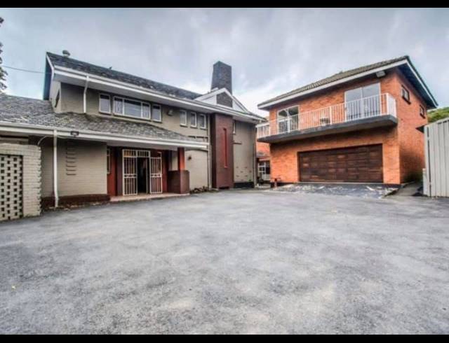 6 BEDROOM HOUSE TO LET IN THREE RIVERS